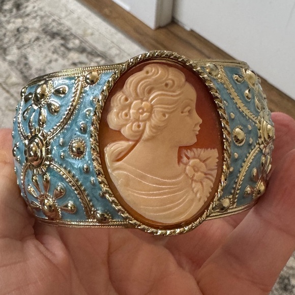 Amedeo Jewelry - Amedeo NYC La Piazzetta Cameo Bracelet with Blue Enamel